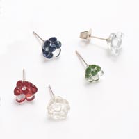 anemone_pierced_earring